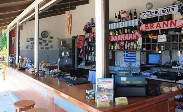 מלון דירות Calypso 2*